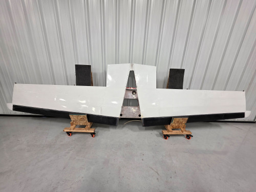 5032000-24 (Use: 5032000-25) Cessna 421B Horizontal Stabilizer