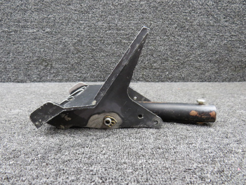 1460320-1, 0411307 Cessna 182 Outboard Brake & Rudder Pedal Assembly