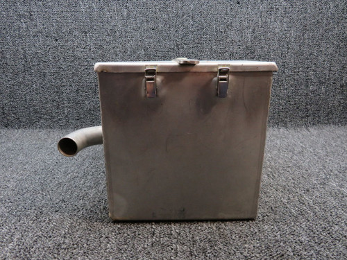 60-389033-1 / 178A3328P21 Beech B-60 Stainless Battery Box W/ Lid & Crossbar