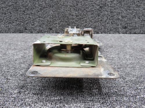 1511205-13 Cessna 182M Removable Cabin Door Latch Assy LH