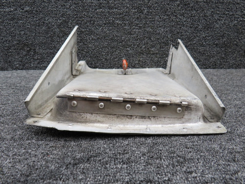 0752609-201 Cessna 182M Cowl Flap Assembly RH