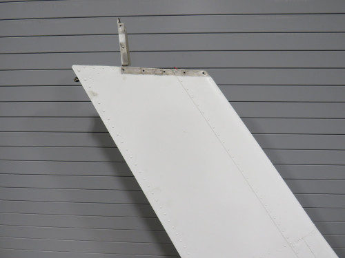 1231000-23 Cessna 182M Vertical Fin Assembly
