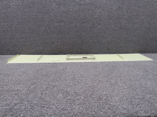 6610162-50 (Alt: 6610162-44) Cessna 560XL (XLS+) Wing to Fuselage Fairing RH
