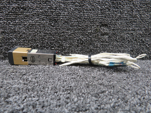 29704-039 Korry Pilot Mic Selector Switch