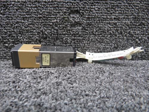 29704-054 Korry Pilot Speaker Mute Disconnect Switch