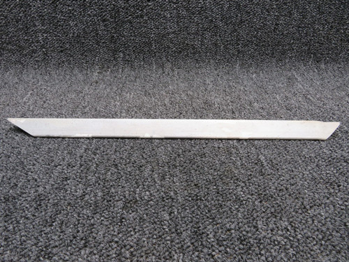 1253431-1 Cessna 210N Angle Tunnel LH