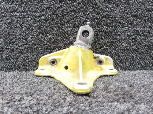 22513-001 (Cast: 22508-3) Piper PA30 Main Gear Side Brace Support RH