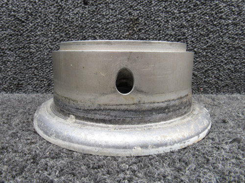 C163010-0101 Goodyear Nose Wheel Valve Stem Half 6.00-6 (No Bearing)