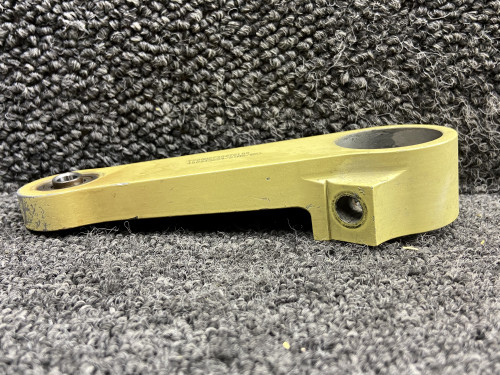 T700A273007200 (Alt: T700A2730072100) Socata TBM-700 Aft Elevator Bellcrank RH