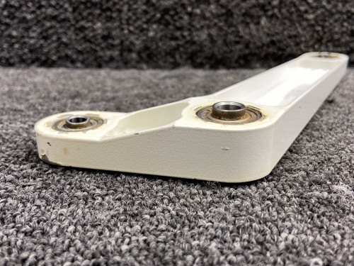T700A2710020001 (Alt: T700A2710020101) Socata TBM-700 Aileron Control Lever RH