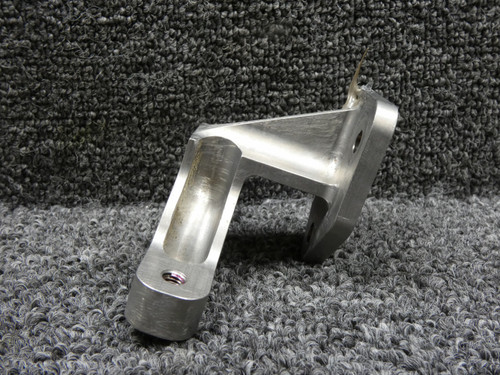 6651611-1 Cessna 560XL Citation XLS+ Apu Forward Mount Assembly