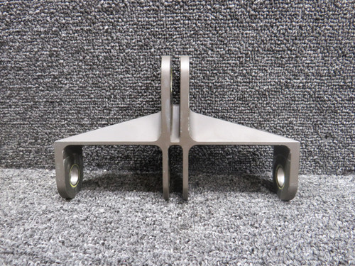 6631104-19 Cessna 560XL Citation XLS+ Stabilizer Upper Scissor Fitting