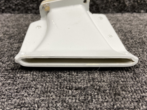 T700A2120086000, T700A2120087000 Socata TBM-700 Passenger Air Outlet w Adapter