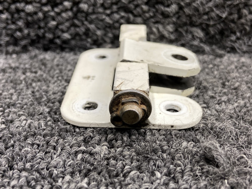 T700A5285005100 Socata TBM-700 Nose Gear Door Fitting LH or RH