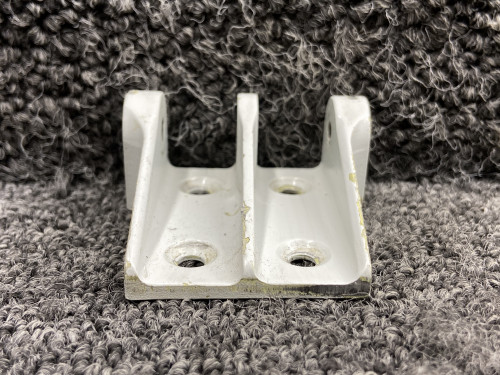 T700B526013710000 Socata TBM-700 Cargo Door Step Strut Mounting Bracket