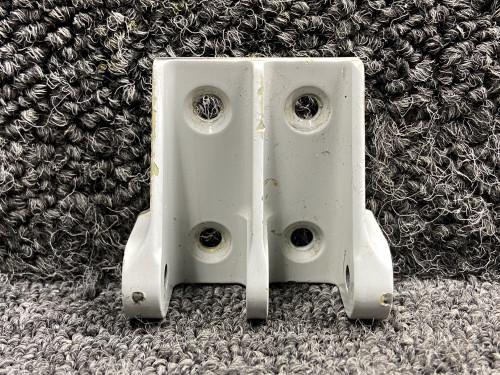 T700B526013710000 Socata TBM-700 Cargo Door Step Strut Mounting Bracket