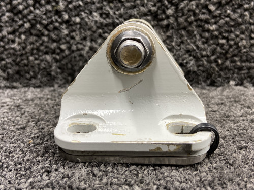 T700B521000710200 Socata TBM-700 Center Cargo Door Latch Roller