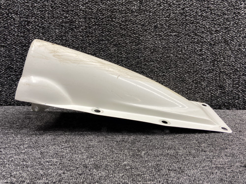 T700A5755079001 (Use: T700A5755079916) Socata TBM-700 Outbd Flap Hinge Cover RH