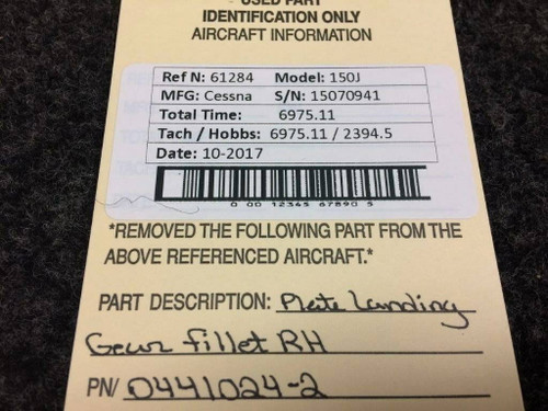 0441024-2 Cessna 150J Plate Landing Gear Fillet RH