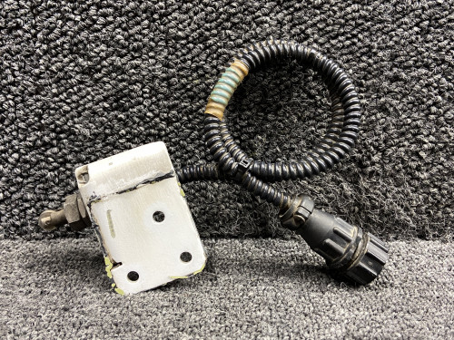 Z00.N7531170012 Socata TBM-700 Landing Gear Safety Microswitch w Bracket