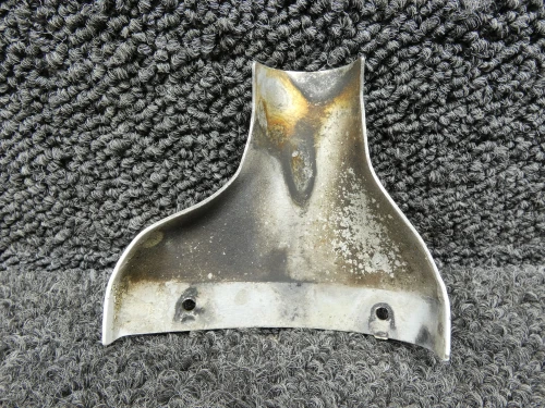0441218-2 Cessna 150M Main Landing Gear Spring Cover Plate Fairing RH
