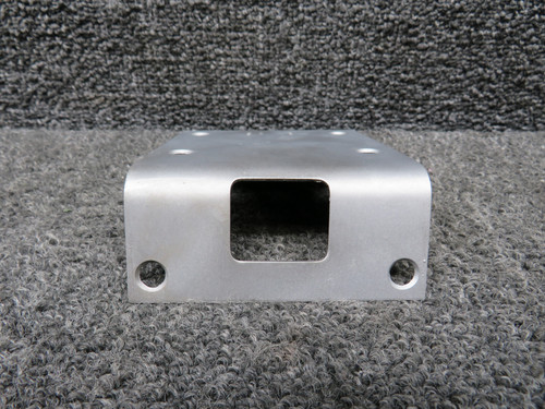 79515-035 Piper PA28-151 Cabin Door Latch Cover
