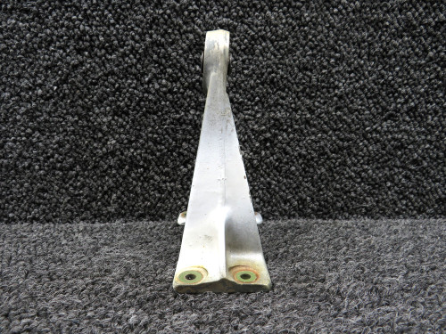 5024002-6 (Cast: 5024002-498) Cessna 401 Aileron Hinge Inboard RH