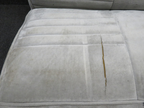 35495-000, 35496-000 Piper PA28-151 Rear Seat Assembly