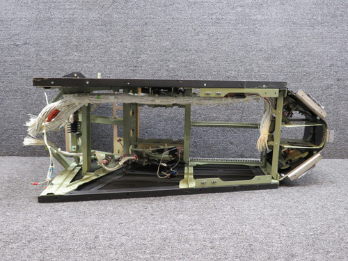 6619283-29, 6619283-26 Cessna 560XLS+ Right and Left Forward Pedestal Cover Assy