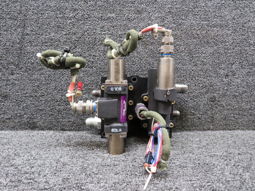 8245, 4221 Pneu Draulics T-R Manifold & 4-Way, 3-Positon Valve Control Assembly