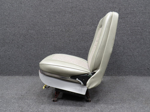 0700630-1 Cessna 182M Vertically Adjustable Pilot Seat Assembly LH