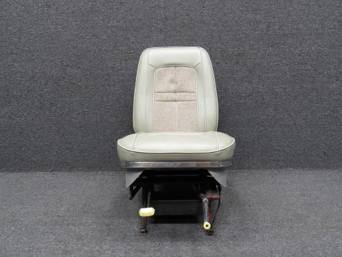 0700630-2 Cessna 182M Vertically Adjustable Co-Pilot Seat Assembly RH