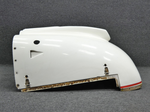 77677-002 Piper PA38-112 Lower Engine Cowl Assembly with Light