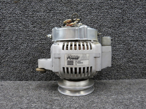 10-1051 Lycoming IO-540-T4B5D Plane Power Alternator (Volts: 12)