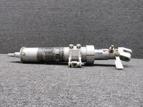 010A-38220-31 Sumitomo Main Landing Gear Strut