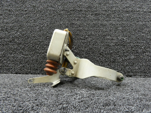 002-361013-32 Beechcraft A36 Main Landing Gear Switch Assembly RH