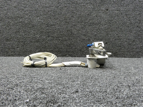 60-369000-159, 60-810047 Beechcraft 58P Main Gear Switch and Rod Assy