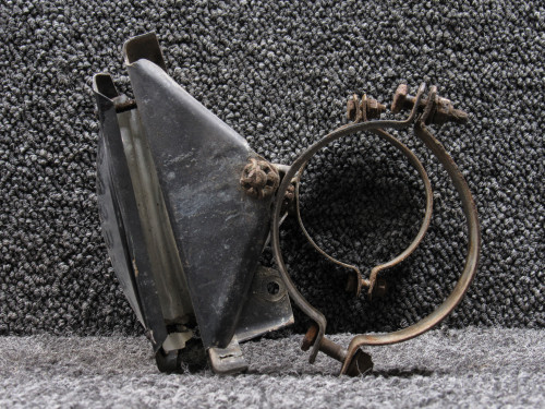 19134-000 Piper PA23-235 Taxi Light Assembly