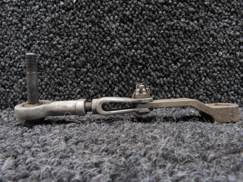 400045-001, 400044-001 Piper PA60-601 Main Gear Door Arm & Clevis Assembly