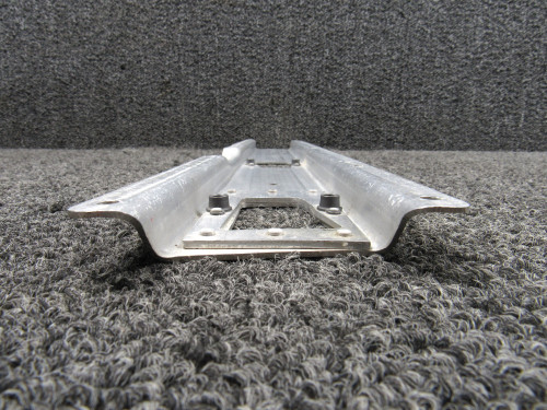 0812877-1 Cessna 310R Aft RH Outboard Seat Support Assembly
