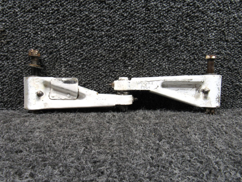 0841002-1 Cessna 401A Nose Gear Scissor Torque Link Assembly