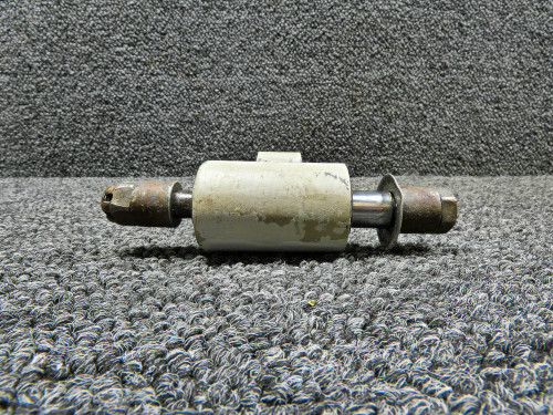 0841002-1 (Cast: 0841005-3) Cessna 414 Nose Landing Gear Torque Link Assembly