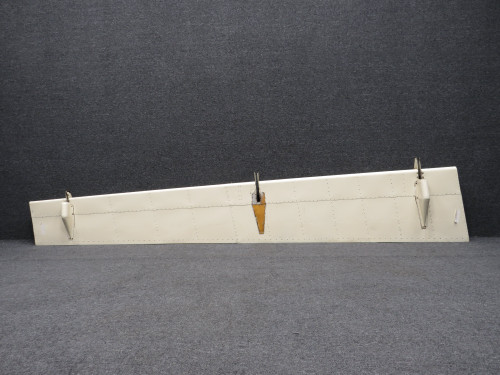 56927-021 (Use: 56927-025) Piper PA42-720 Flap Assembly RH