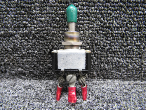 8809K16 (Alt: MS35058-31) Cutler-Hammer Toggle Switch