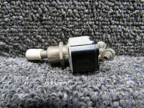 8804K13 (Alt: MS35058-26) Cutler-Hammer Toggle Switch