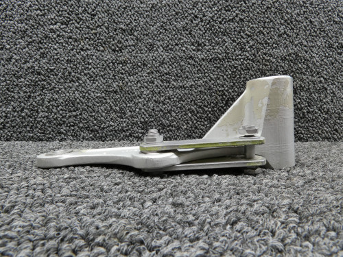 0841104-3 (Cast: 0841104-497) Cessna 310N Main Gear Door Bellcrank Assy LH