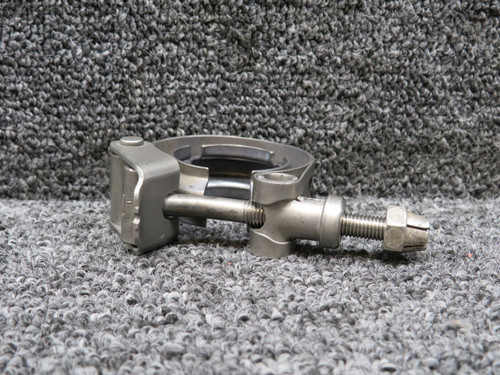 MVC69370AP100 Aeroquip Clamp Assembly