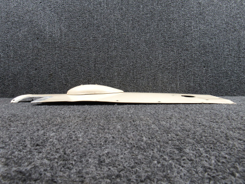 0823413-31 Cessna 310Q Lower Wing Tip Fuel Fairing Assembly LH