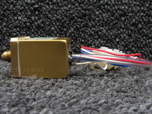 679-1 (Alt: 90-380002-3) Vep Beechcraft KA200 Pressure Switch Assembly