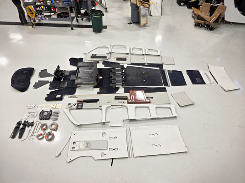 Beechcraft 58 Interior Set with Carpet, Headliner & Accessories